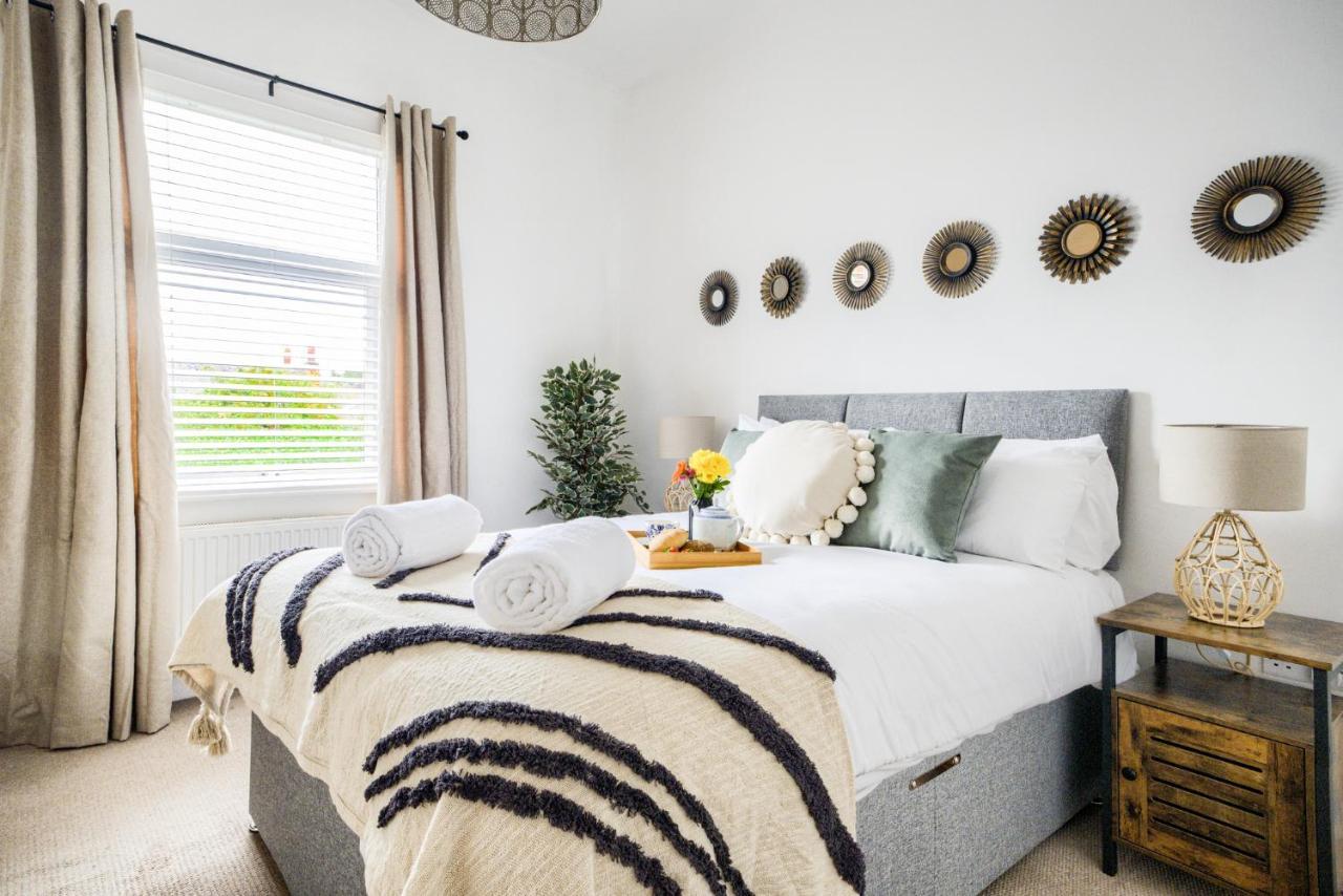 Holiday home Fashionable House, Centre, Free Parking, Sleeps 4, By Empower Homes
